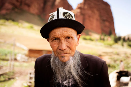 Jeti Oguz, Kyrgyzstan