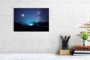 outside the moment - 40cm x 27cm